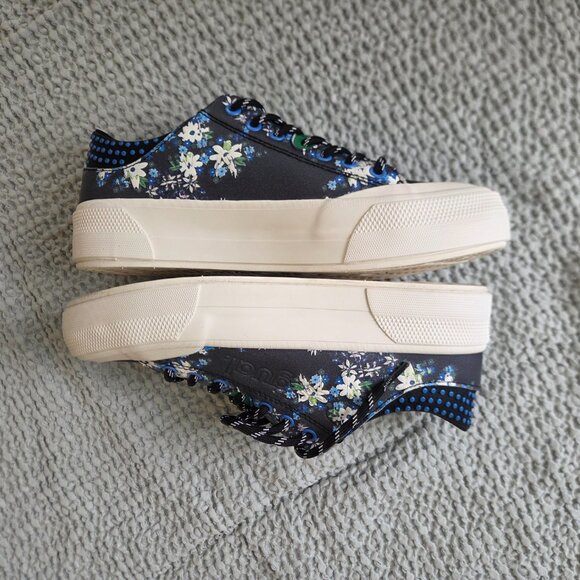 DESIGUAL NEW sneakers black flowers US6.5 With a box. - Picture 3 of 7